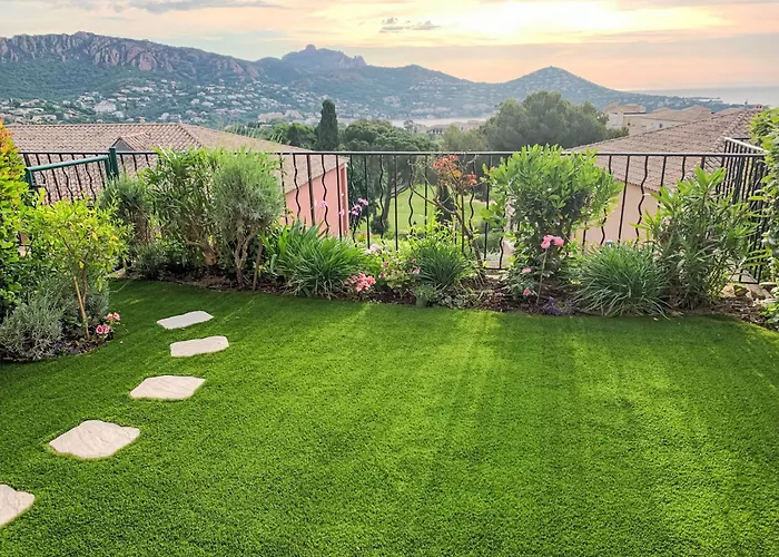 아파트 Les Bastides - O5 018 By Interhome